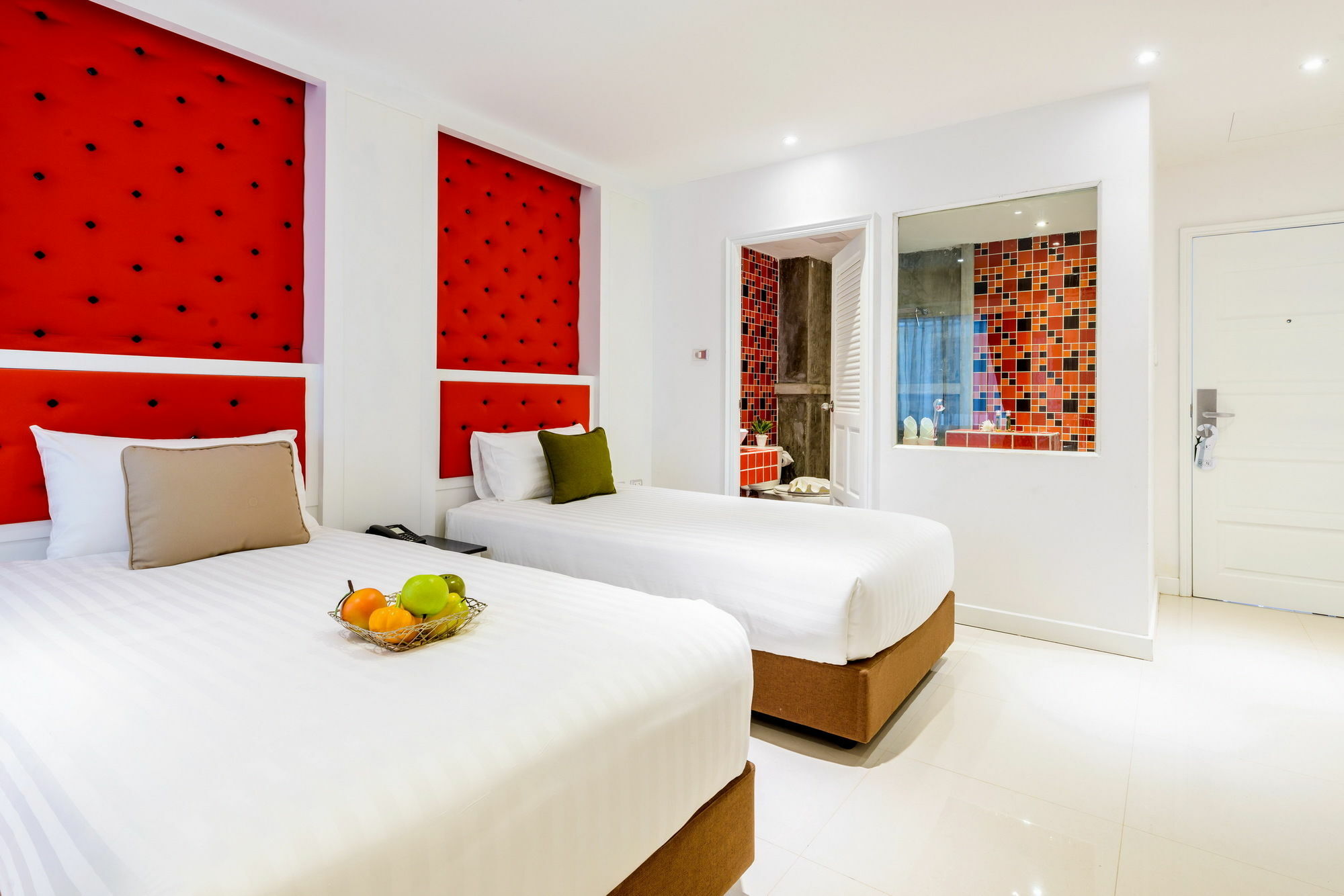 Raha Gold Hotel 3*